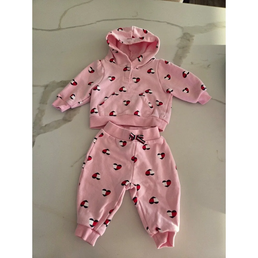 Tommy hilfigier baby girl set 3-6 mos